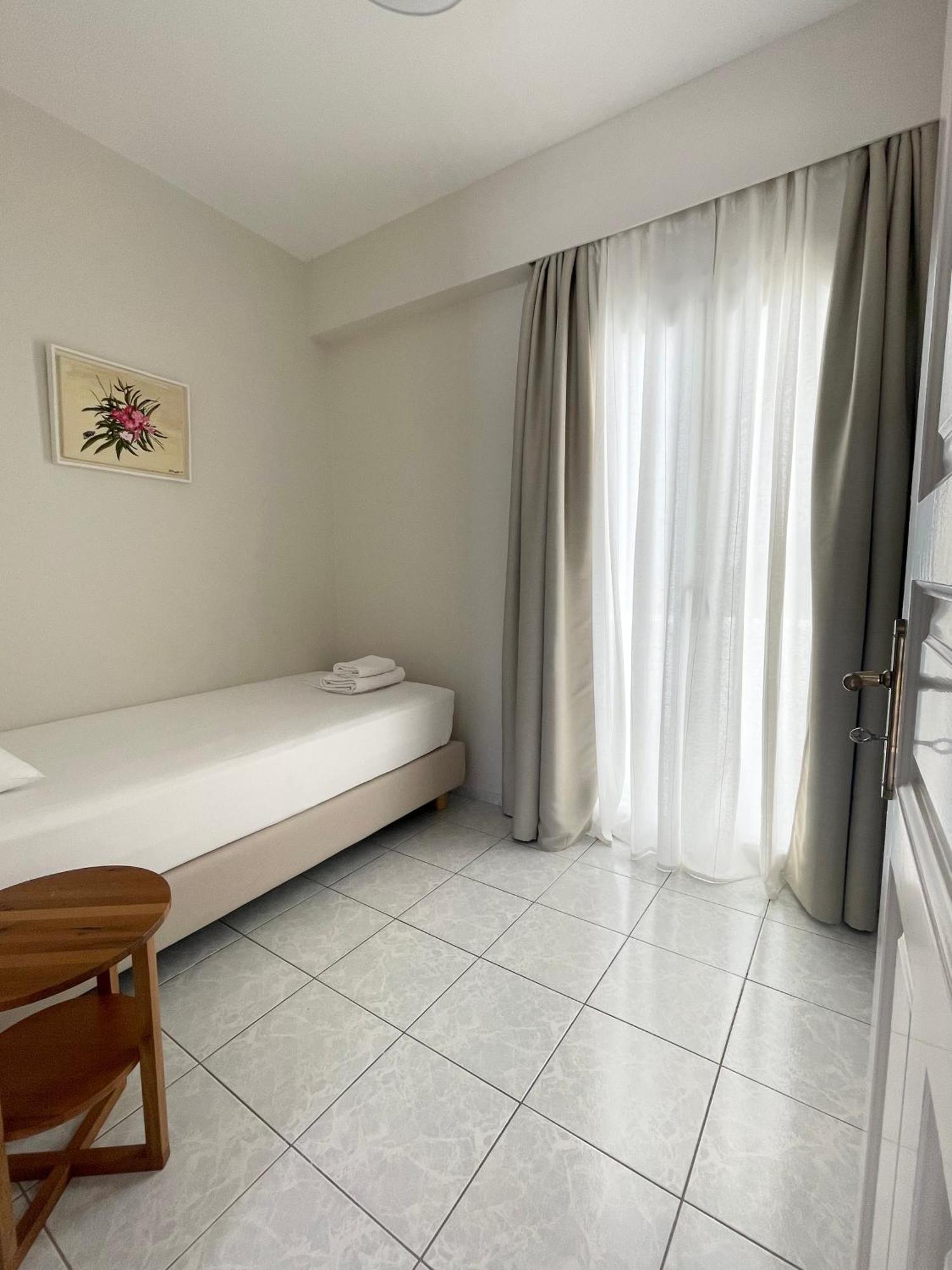 Manto Apartments Tínos エクステリア 写真